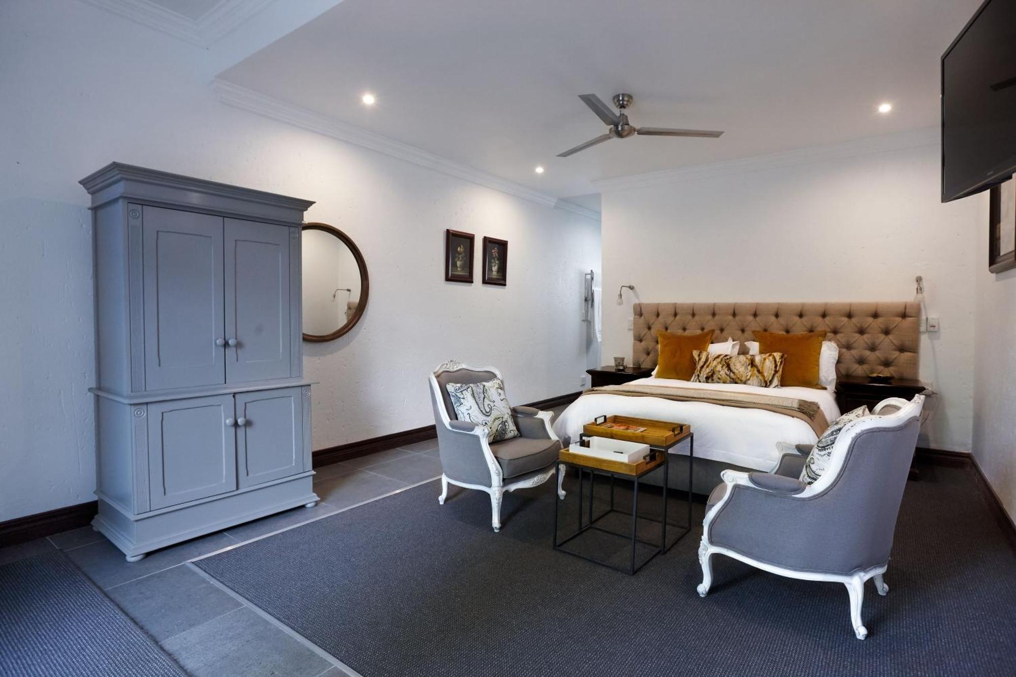 River Meadow Manor Centurion Extérieur photo