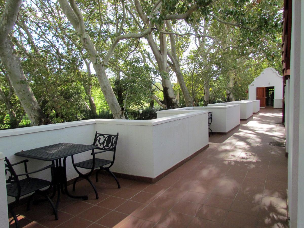 River Meadow Manor Centurion Extérieur photo