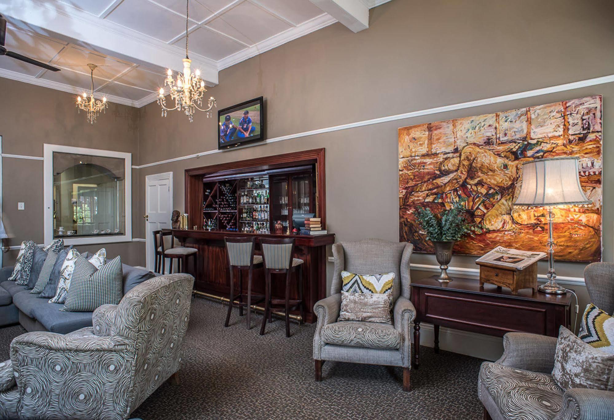 River Meadow Manor Centurion Extérieur photo