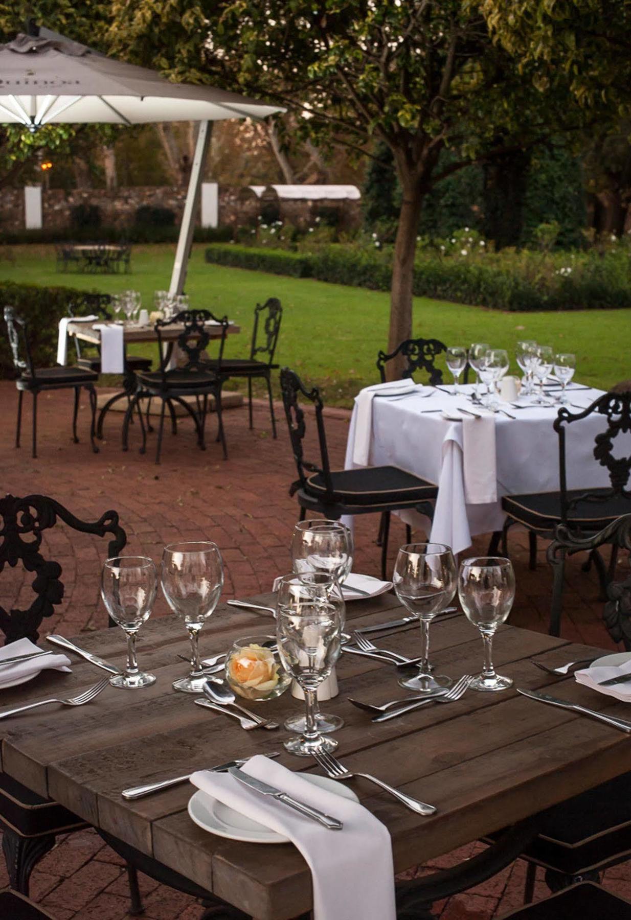 River Meadow Manor Centurion Extérieur photo