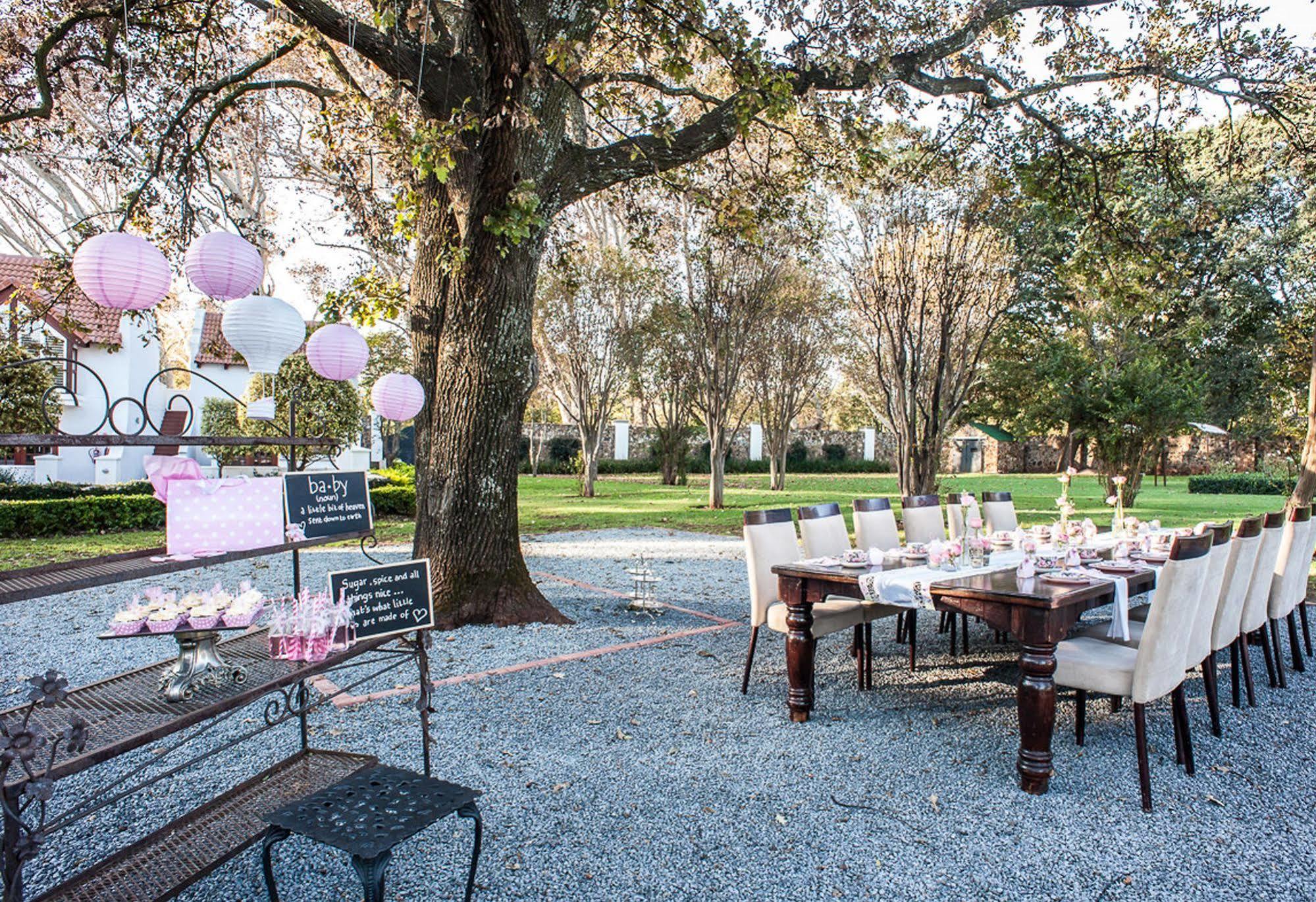 River Meadow Manor Centurion Extérieur photo